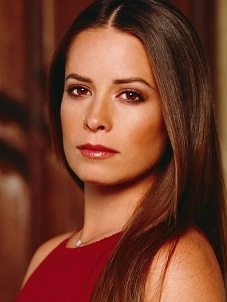 Piper Halliwell nella serie Charmed - immagine contesto 2